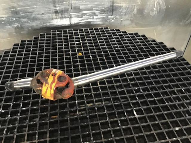 ZF Knuckle Joint - Palier: foto 1 ZF Knuckle Joint - Palier: foto 1