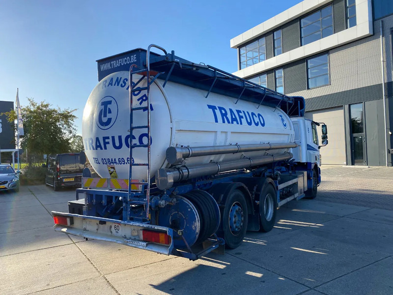 DAF CF 75.310 / Manual / 16000 LT / 5 Compartments / ADR / Euro 3 - Camión cisterna: foto 4 DAF CF 75.310 / Manual / 16000 LT / 5 Compartments / ADR / Euro 3 - Camión cisterna: foto 4
