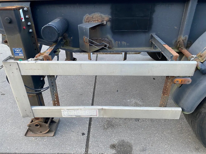 Semirremolque portacontenedore/ Intercambiable Renders Euro 700 / Container Chassis / 20 FT: foto 7 Semirremolque portacontenedore/ Intercambiable Renders Euro 700 / Container Chassis / 20 FT: foto 7