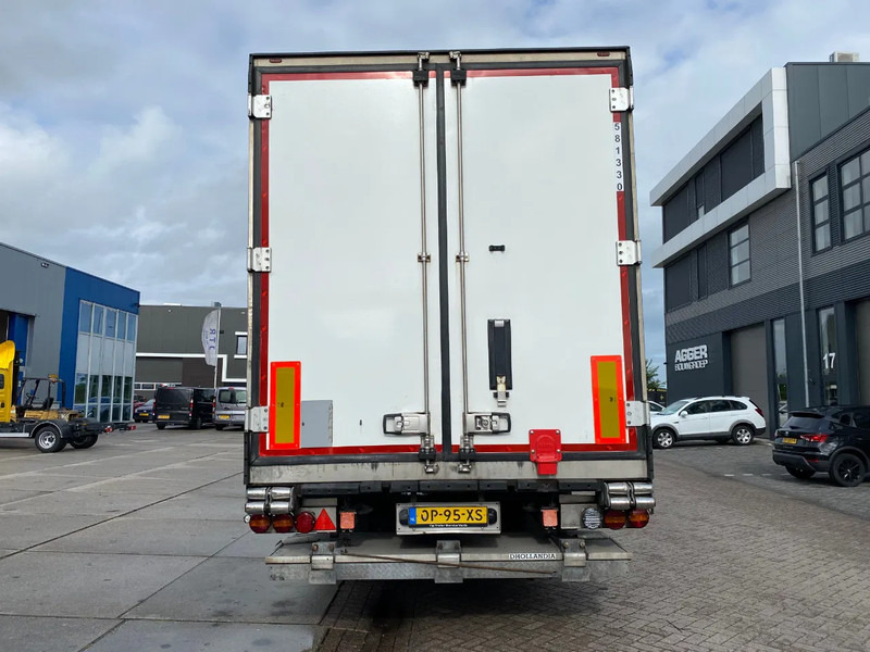 Schmitz Cargobull SCB*3SB Frigo/ Thermo King SLXi 300 / Laadklep / 3415 hours! - Semirremolque frigorífico: foto 2 Schmitz Cargobull SCB*3SB Frigo/ Thermo King SLXi 300 / Laadklep / 3415 hours! - Semirremolque frigorífico: foto 2