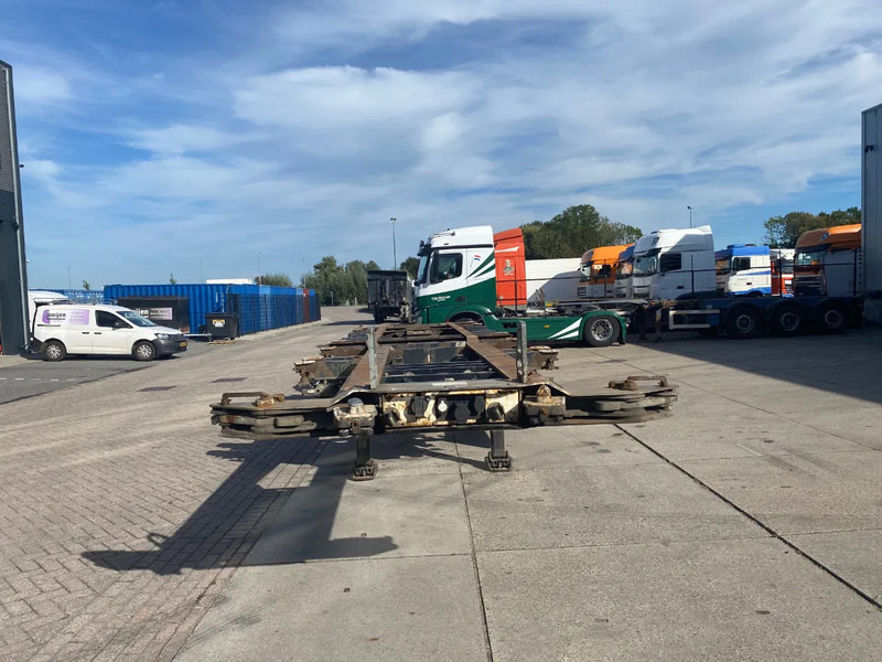 Schmitz Cargobull SCF 24 Chassis / SAF + Disc / 2x Extendable / Lift Axle - Semirremolque portacontenedore/ Intercambiable: foto 5 Schmitz Cargobull SCF 24 Chassis / SAF + Disc / 2x Extendable / Lift Axle - Semirremolque portacontenedore/ Intercambiable: foto 5