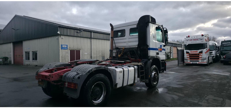Mercedes-Benz Actros 2044 Manual 4x4 - Cabeza tractora: foto 5 Mercedes-Benz Actros 2044 Manual 4x4 - Cabeza tractora: foto 5