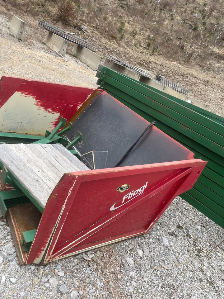Fliegl Fliegl - Cazo para Tractor: foto 4 Fliegl Fliegl - Cazo para Tractor: foto 4