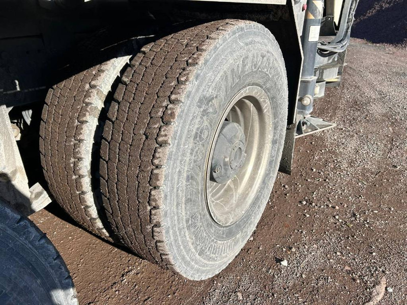 Camión hormigonera Scania P 500 XT 8x4: foto 18 Camión hormigonera Scania P 500 XT 8x4: foto 18