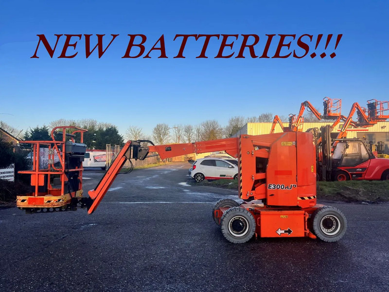 JLG E300AJP - Plataforma articulada: foto 1 JLG E300AJP - Plataforma articulada: foto 1