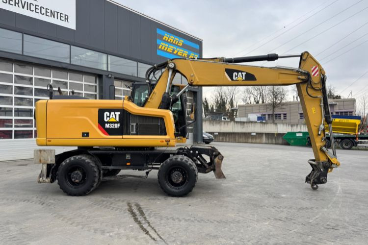 CATERPILLAR | M320F Oilquick - Excavadora de ruedas: foto 3 CATERPILLAR | M320F Oilquick - Excavadora de ruedas: foto 3