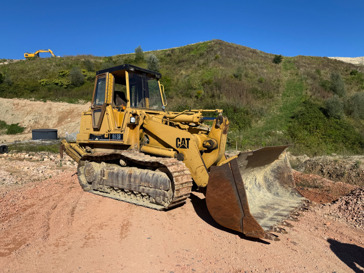 CATERPILLAR TRAX 963B - Cargadora de cadenas: foto 1 CATERPILLAR TRAX 963B - Cargadora de cadenas: foto 1