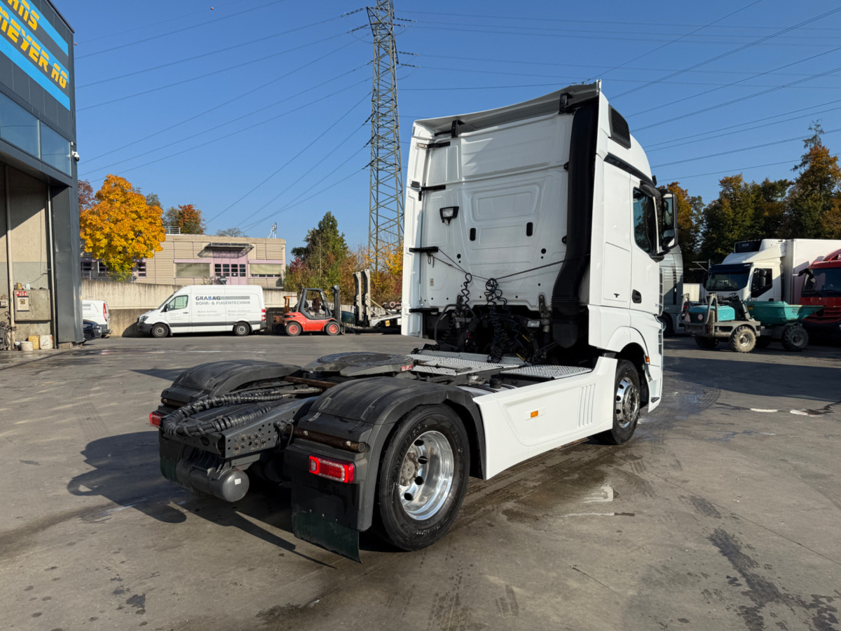MERCEDES Actros 1846 4x2 Hydraulik - Cabeza tractora: foto 5 MERCEDES Actros 1846 4x2 Hydraulik - Cabeza tractora: foto 5