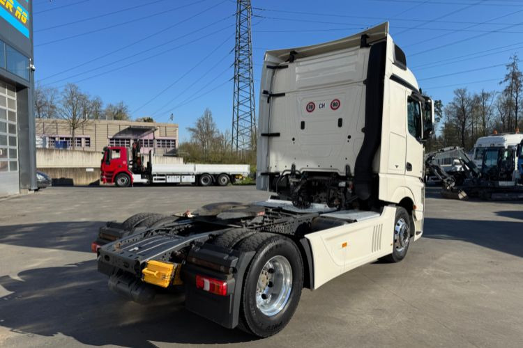 Mercedes-Benz Actros 1843 4x2 ADR - Cabeza tractora: foto 3 Mercedes-Benz Actros 1843 4x2 ADR - Cabeza tractora: foto 3