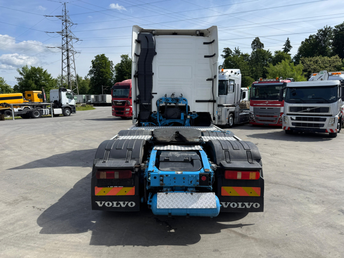 Cabeza tractora VOLVO FH16-750 6x2: foto 15 Cabeza tractora VOLVO FH16-750 6x2: foto 15