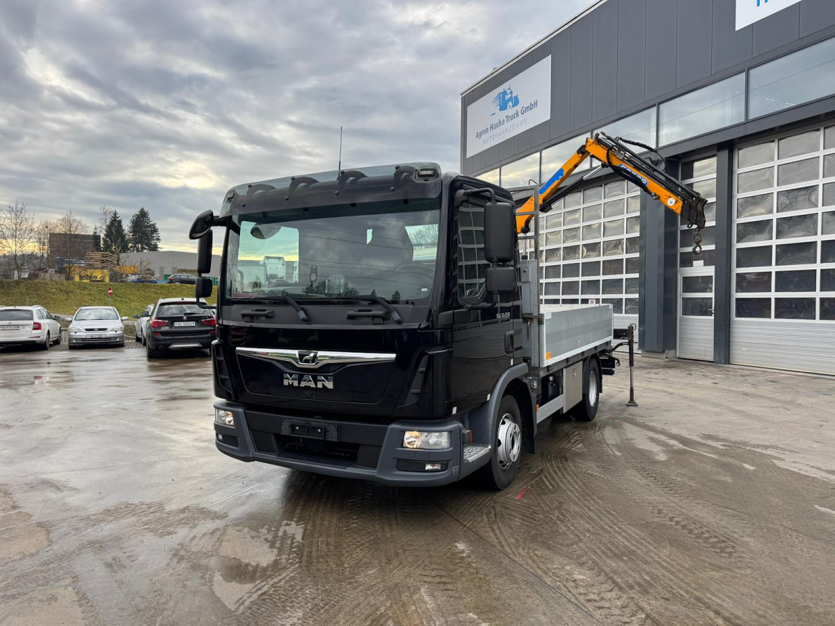 MAN TGL 12.250 Effer 35/3 - Camión grúa: foto 1 MAN TGL 12.250 Effer 35/3 - Camión grúa: foto 1