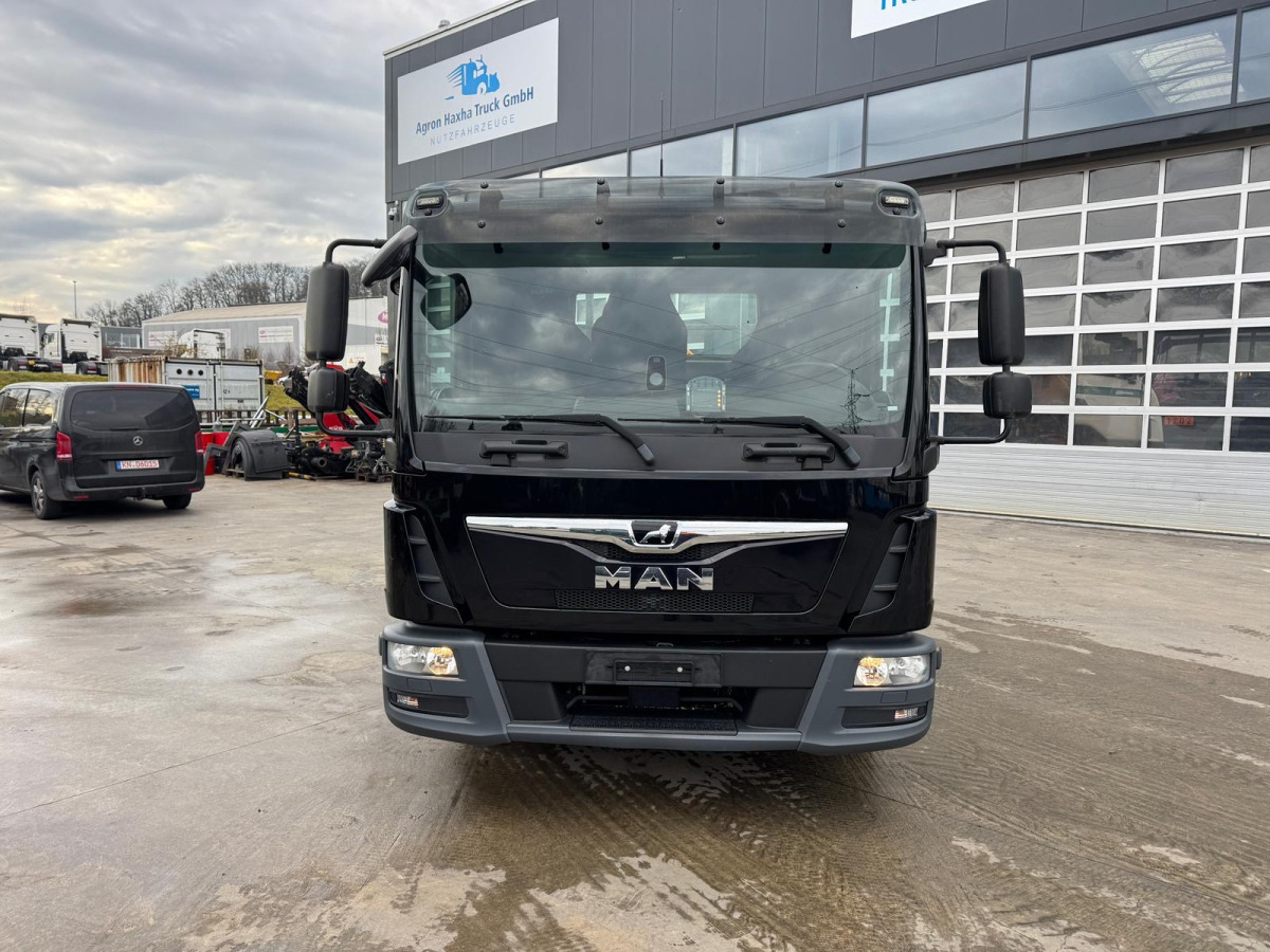 MAN TGL 12.250 Effer 35/3 - Camión grúa: foto 3 MAN TGL 12.250 Effer 35/3 - Camión grúa: foto 3