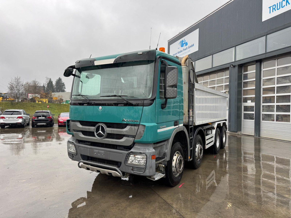 MERCEDES 3248 8x4 Rückwärtskipper 15m3 - Camión volquete: foto 1 MERCEDES 3248 8x4 Rückwärtskipper 15m3 - Camión volquete: foto 1