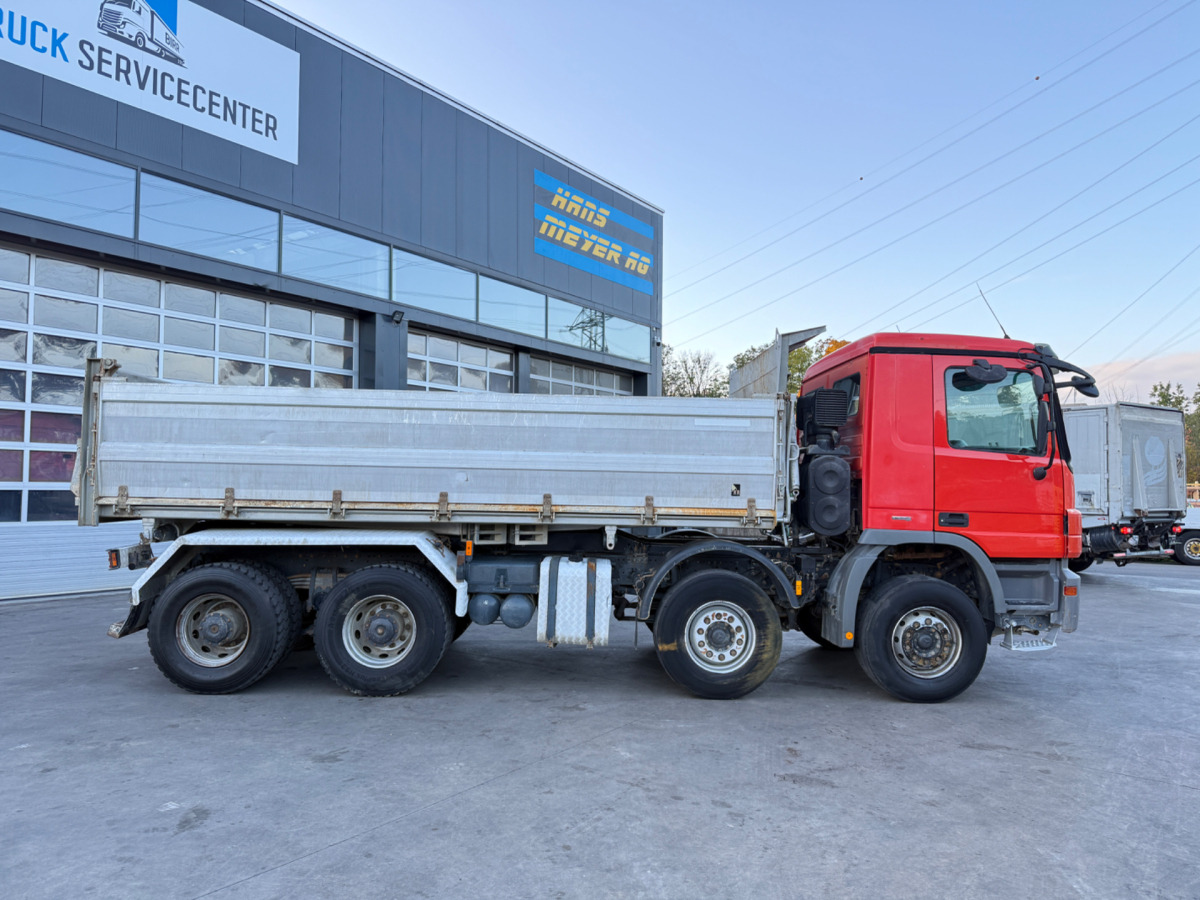 MERCEDES Actros 3246 8x4 E5 Meiller 3S - Camión volquete: foto 5 MERCEDES Actros 3246 8x4 E5 Meiller 3S - Camión volquete: foto 5