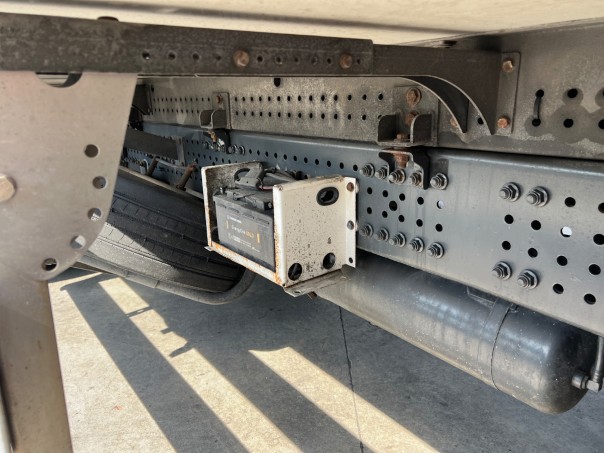 MERCEDES Antos 18 43 Kühler Thermoking - Camión frigorífico: foto 5 MERCEDES Antos 18 43 Kühler Thermoking - Camión frigorífico: foto 5