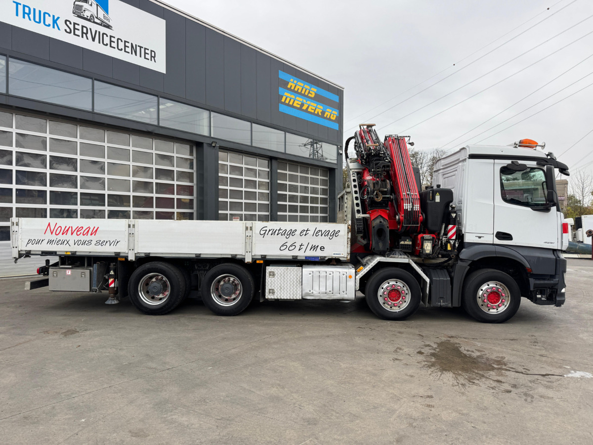 MERCEDES Arocs 3251 8x4 Fassi 660 6-6 - Camión grúa: foto 5 MERCEDES Arocs 3251 8x4 Fassi 660 6-6 - Camión grúa: foto 5