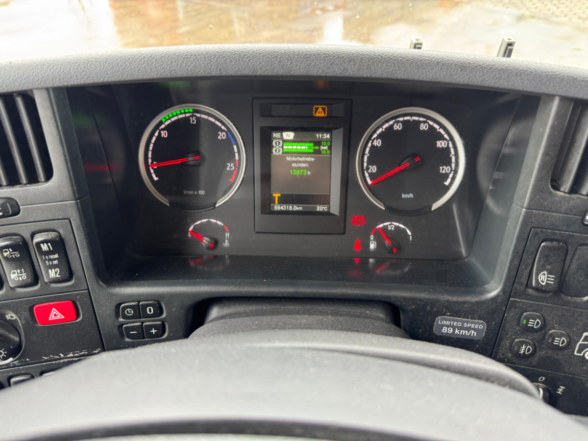 Arrendamiento de SCANIA P450 4x2 Jansky 10500 SCANIA P450 4x2 Jansky 10500: foto 19