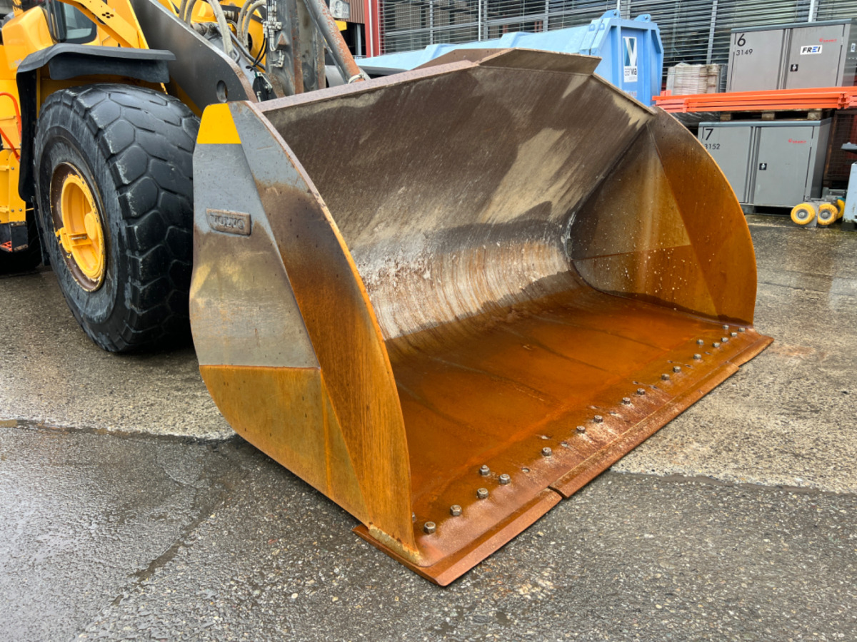 Cargadora de ruedas VOLVO L180H: foto 17