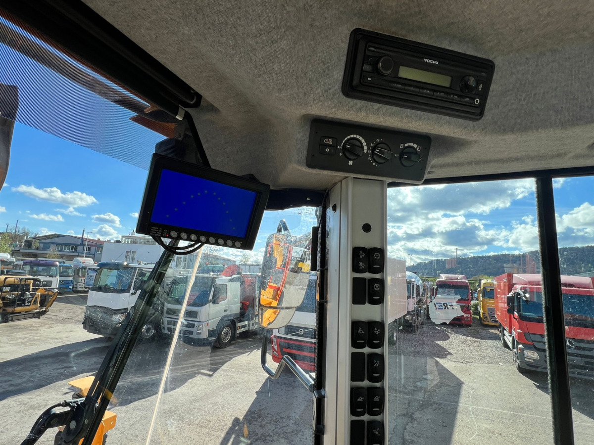 Cargadora de ruedas VOLVO L180H: foto 8