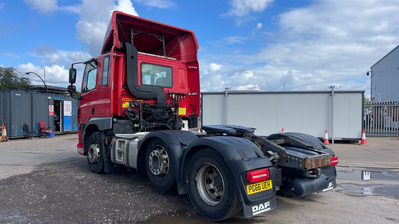 DAF CF 440 - Cabeza tractora: foto 3 DAF CF 440 - Cabeza tractora: foto 3