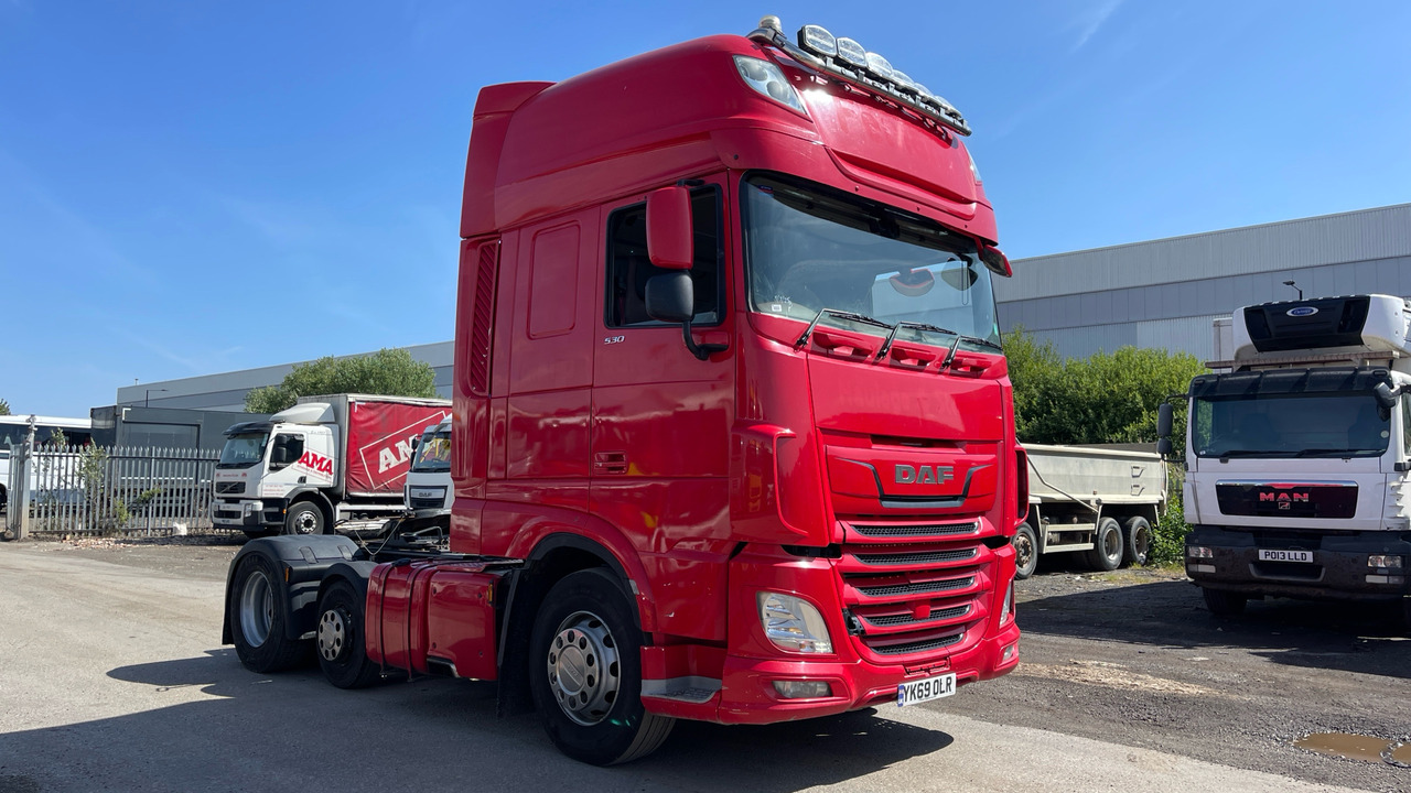DAF XF 530 - Cabeza tractora: foto 1 DAF XF 530 - Cabeza tractora: foto 1