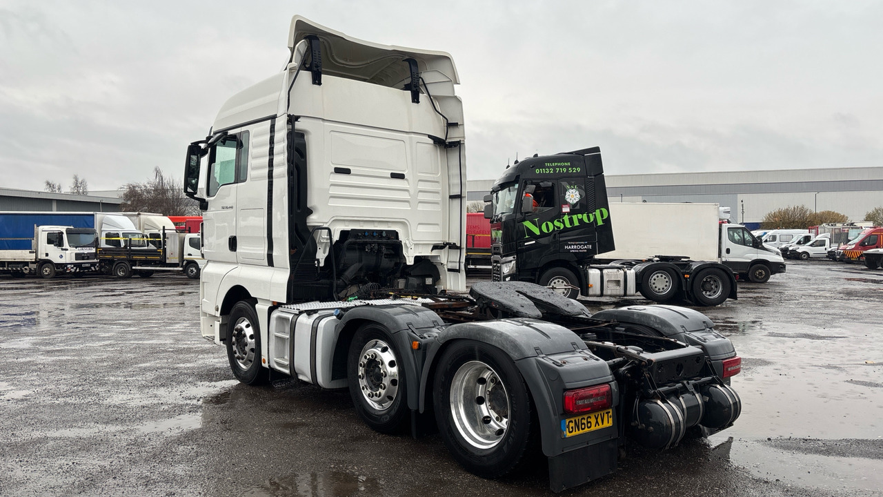 MAN TGX 26.440 - Cabeza tractora: foto 3 MAN TGX 26.440 - Cabeza tractora: foto 3