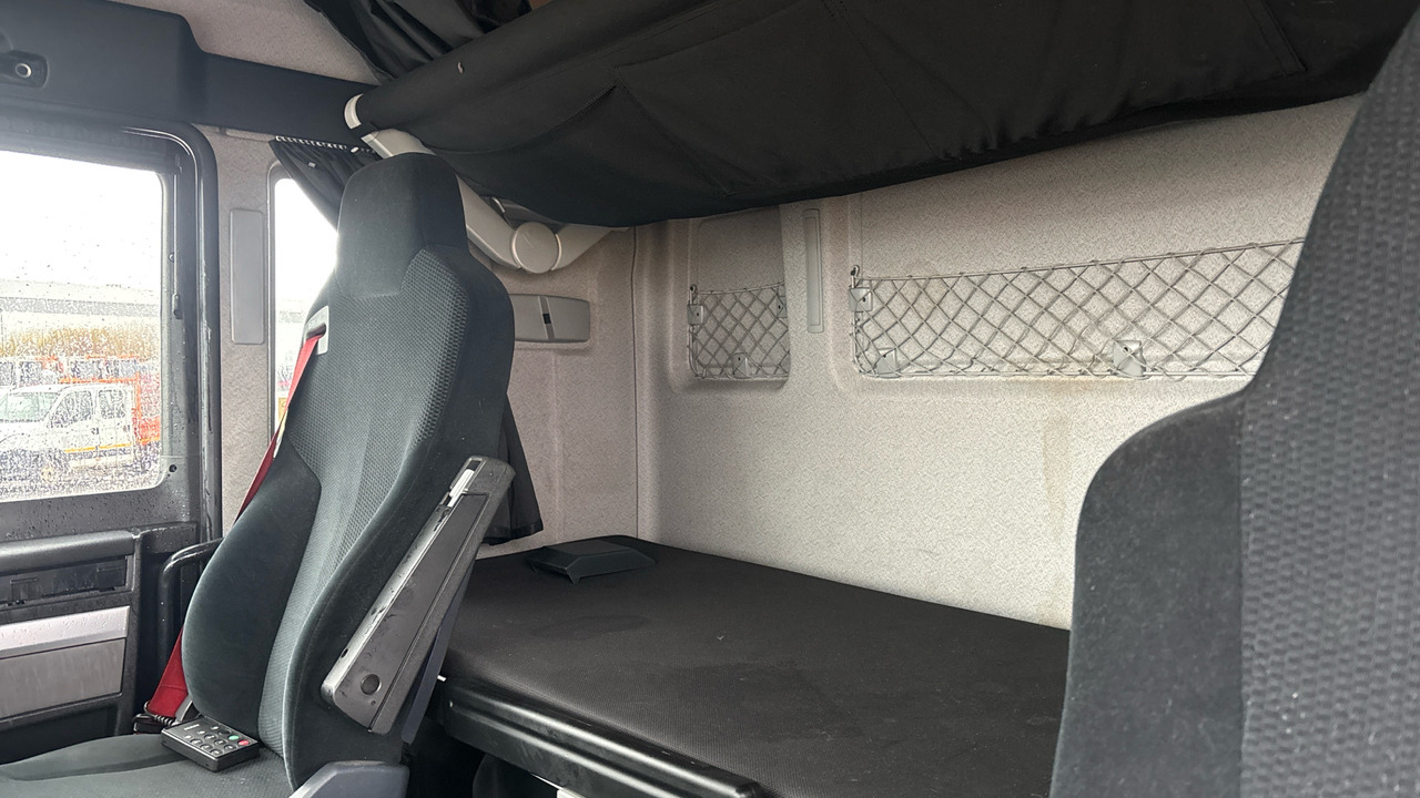 Cabeza tractora MAN TGX 26.440: foto 13