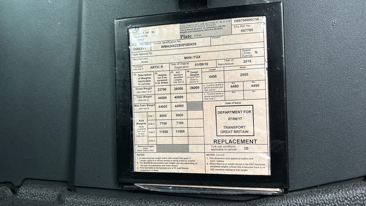 Cabeza tractora MAN TGX 26.440: foto 11