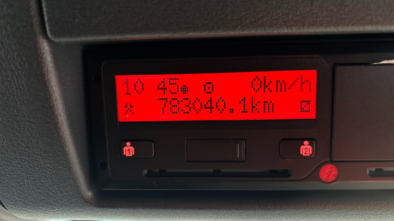 Cabeza tractora MAN TGX 26.440: foto 9