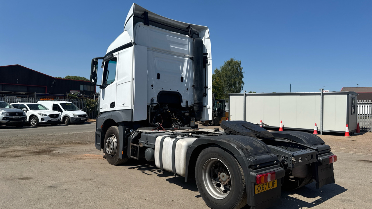 MERCEDES-BENZ ACTROS 1845 - Cabeza tractora: foto 3 MERCEDES-BENZ ACTROS 1845 - Cabeza tractora: foto 3