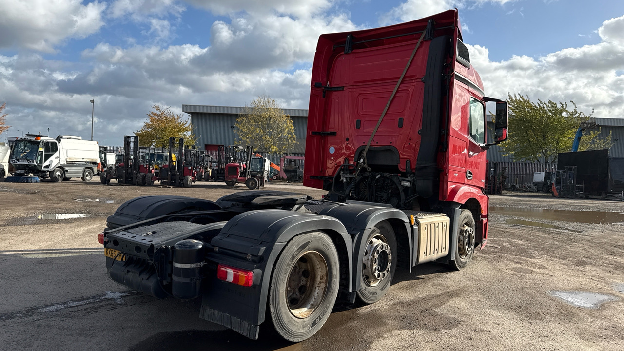MERCEDES-BENZ ACTROS 2543 - Cabeza tractora: foto 4 MERCEDES-BENZ ACTROS 2543 - Cabeza tractora: foto 4