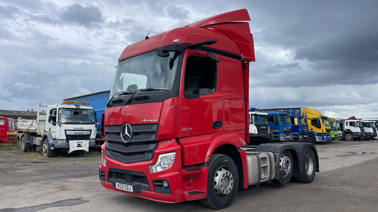 MERCEDES-BENZ ACTROS 2545 - Cabeza tractora: foto 2 MERCEDES-BENZ ACTROS 2545 - Cabeza tractora: foto 2