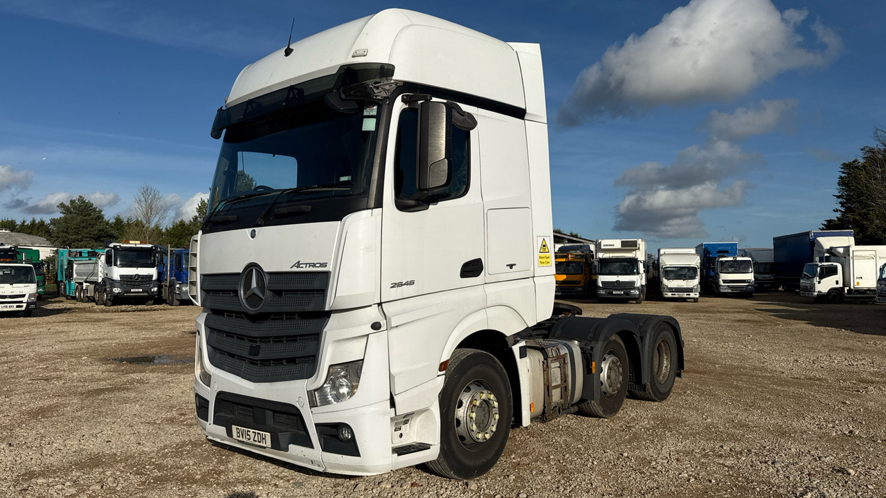 MERCEDES-BENZ ACTROS - Cabeza tractora: foto 2 MERCEDES-BENZ ACTROS - Cabeza tractora: foto 2