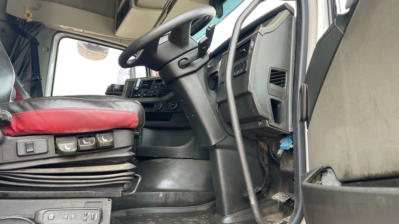 Volvo FH 460 - Cabeza tractora: foto 5 Volvo FH 460 - Cabeza tractora: foto 5