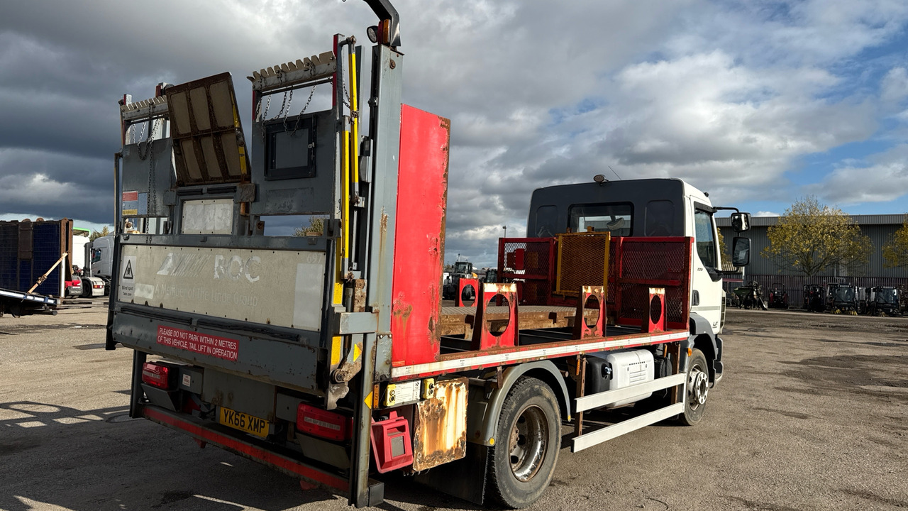 DAF LF 220 - Camión caja abierta: foto 4 DAF LF 220 - Camión caja abierta: foto 4