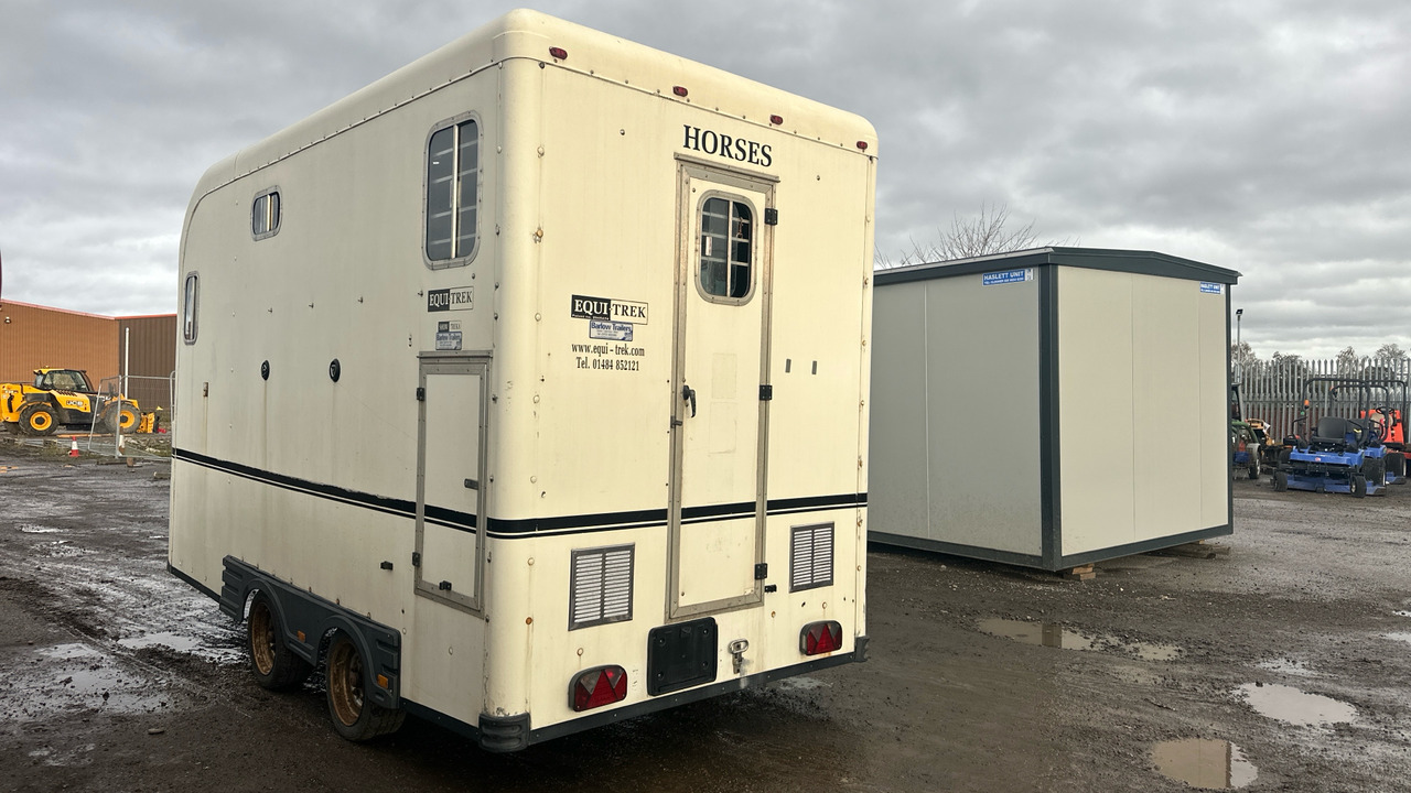 EQUI TREK SHOW TREKA - Remolque porta maquinaria: foto 5 EQUI TREK SHOW TREKA - Remolque porta maquinaria: foto 5