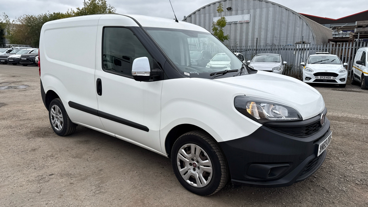 FIAT DOBLO 1.3 Multijet 95 - Furgoneta pequeña: foto 1 FIAT DOBLO 1.3 Multijet 95 - Furgoneta pequeña: foto 1