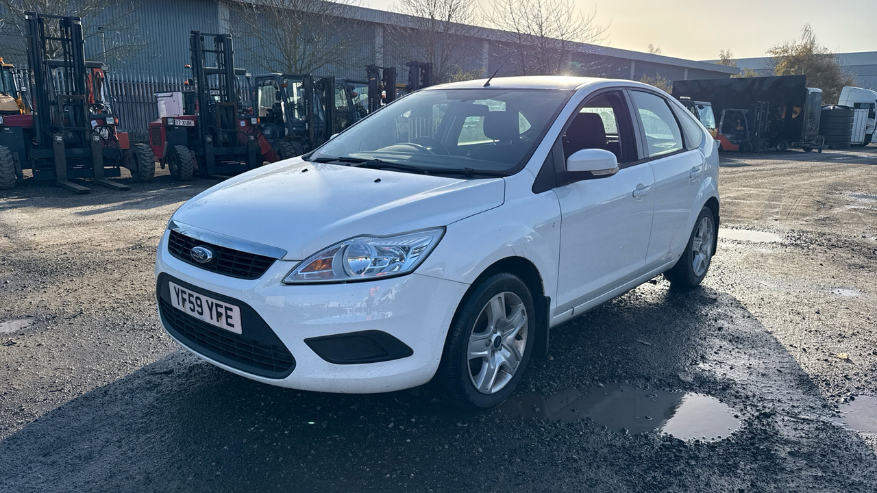 FORD FOCUS 1.6 TDCI STYLE - Hatchback: foto 2 FORD FOCUS 1.6 TDCI STYLE - Hatchback: foto 2