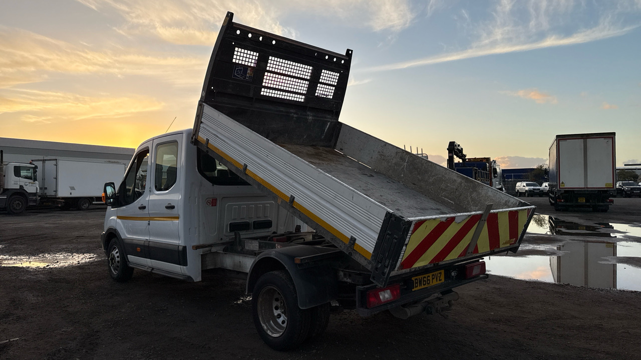 FORD TRANSIT 350 2.2 TDCi 125ps - Furgoneta basculante: foto 3 FORD TRANSIT 350 2.2 TDCi 125ps - Furgoneta basculante: foto 3