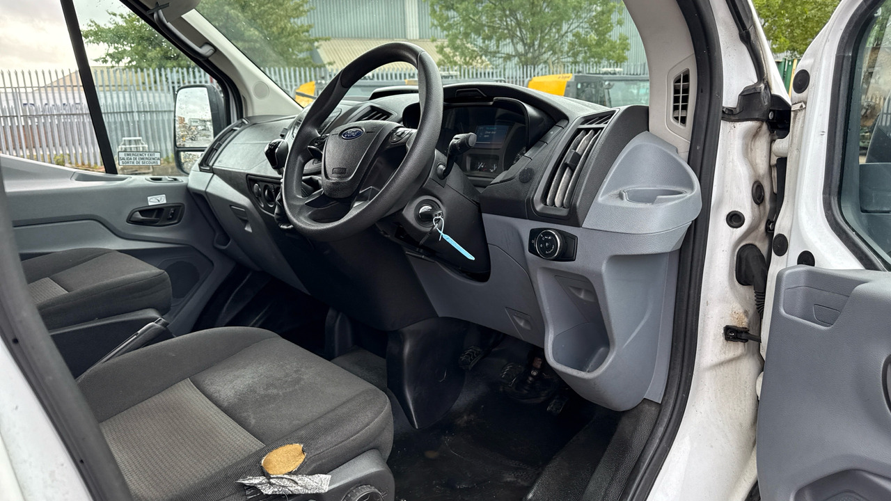 FORD TRANSIT 460 2.2 TDCI 125PS - Minibús, Furgoneta de pasajeros: foto 5 FORD TRANSIT 460 2.2 TDCI 125PS - Minibús, Furgoneta de pasajeros: foto 5