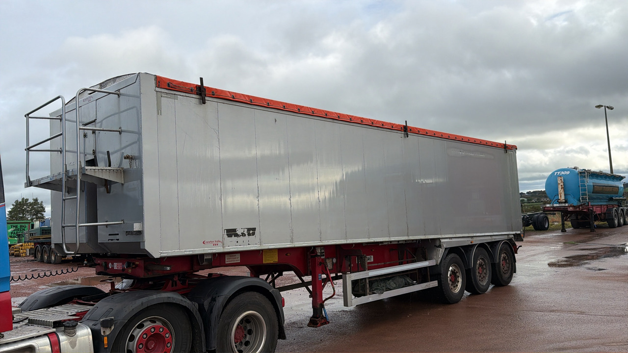 FRUEHAUF - Semirremolque volquete: foto 1 FRUEHAUF - Semirremolque volquete: foto 1