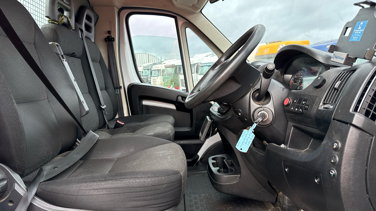 Fiat Ducato 35 MAXI 2.3 MULTIJET 140PS - Furgoneta caja abierta: foto 5 Fiat Ducato 35 MAXI 2.3 MULTIJET 140PS - Furgoneta caja abierta: foto 5