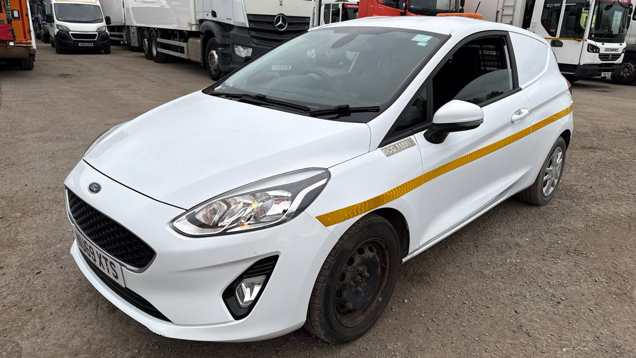 Ford Fiesta 1.5 TDCI - Coche: foto 2 Ford Fiesta 1.5 TDCI - Coche: foto 2