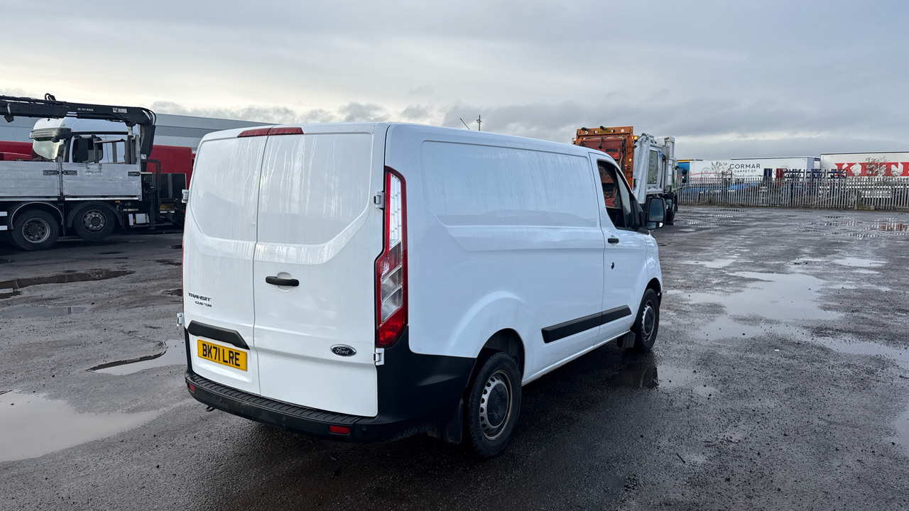 Ford Transit Custom 300 2.0 EcoBlue 105ps - Furgoneta pequeña: foto 4 Ford Transit Custom 300 2.0 EcoBlue 105ps - Furgoneta pequeña: foto 4