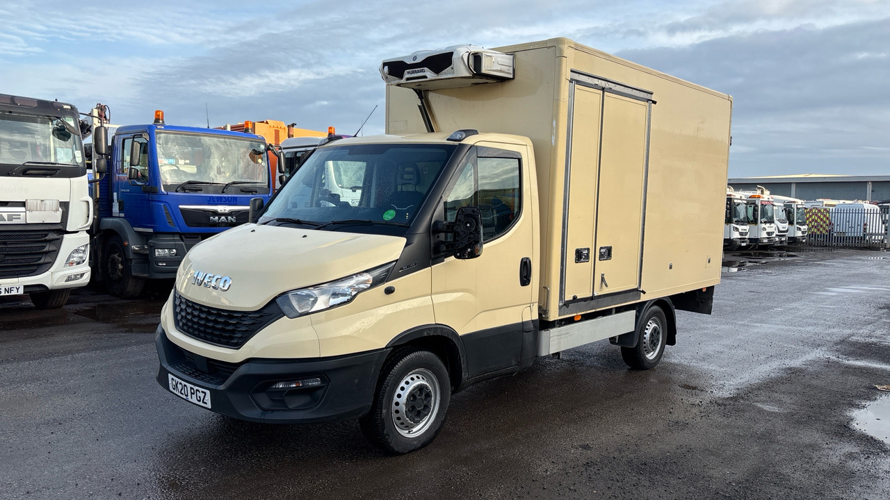 IVECO DAILY 35-120 2.3 4100 WB Hi-Matic - Furgoneta frigorifica: foto 2 IVECO DAILY 35-120 2.3 4100 WB Hi-Matic - Furgoneta frigorifica: foto 2