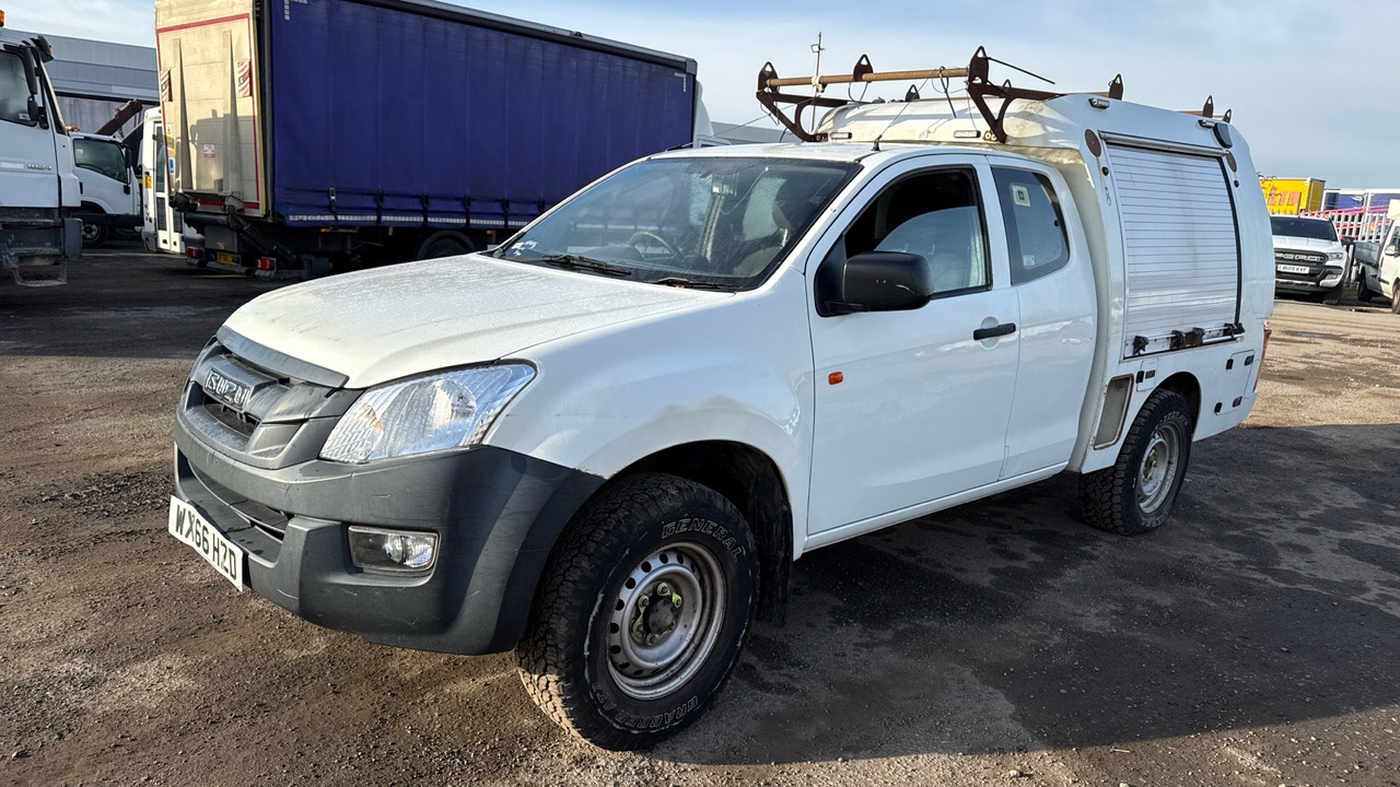 Isuzu D-Max 2.5TD - Pick-up, Furgoneta combi: foto 2 Isuzu D-Max 2.5TD - Pick-up, Furgoneta combi: foto 2