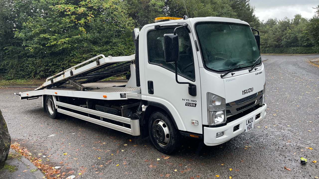 Isuzu N75 190 - Camión portavehículos: foto 1 Isuzu N75 190 - Camión portavehículos: foto 1