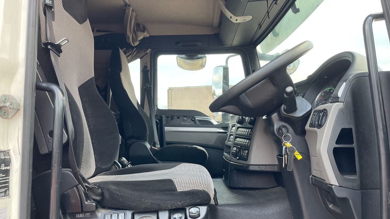 MAN TGM 18.250 - Camión frigorífico: foto 5 MAN TGM 18.250 - Camión frigorífico: foto 5