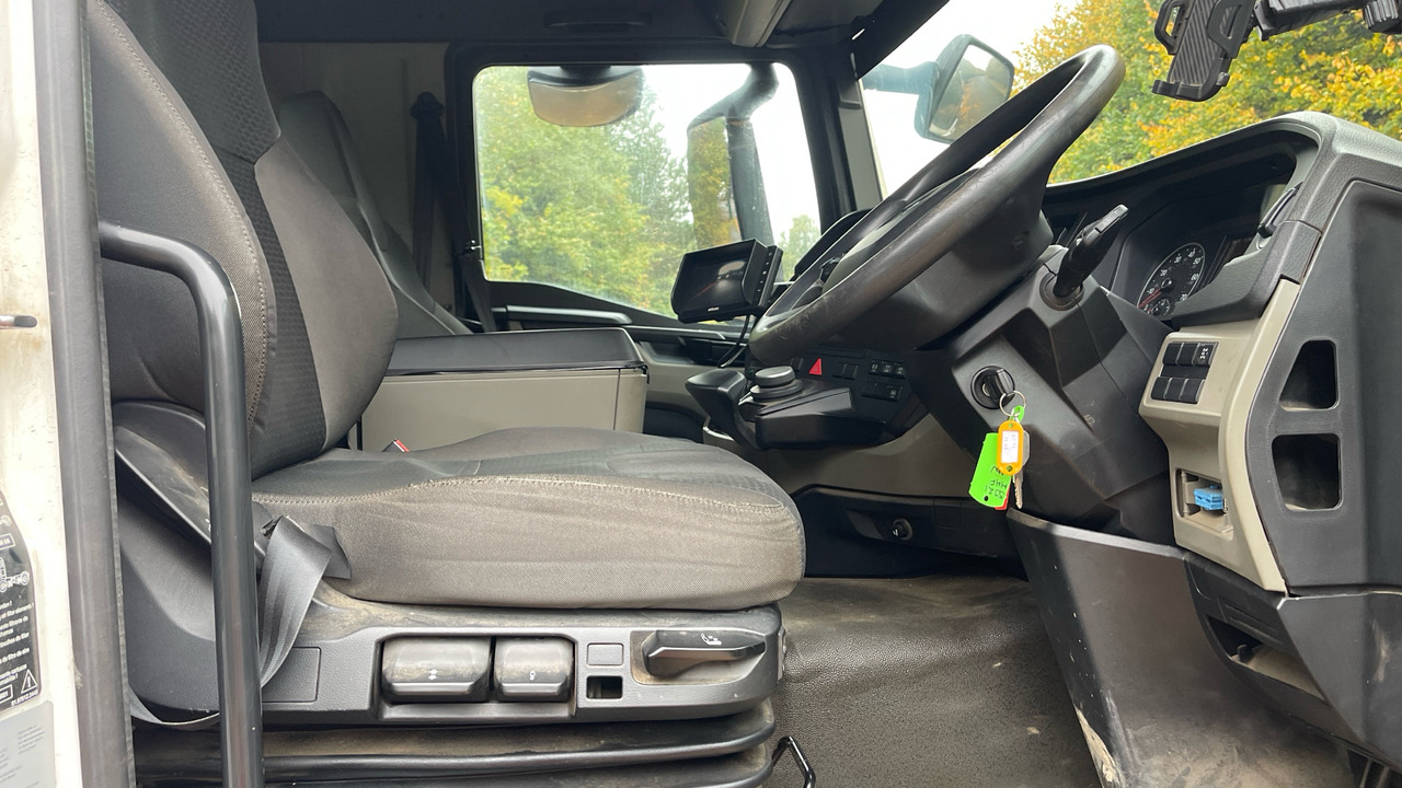 MAN TGS 35.430 - Camión volquete: foto 5 MAN TGS 35.430 - Camión volquete: foto 5