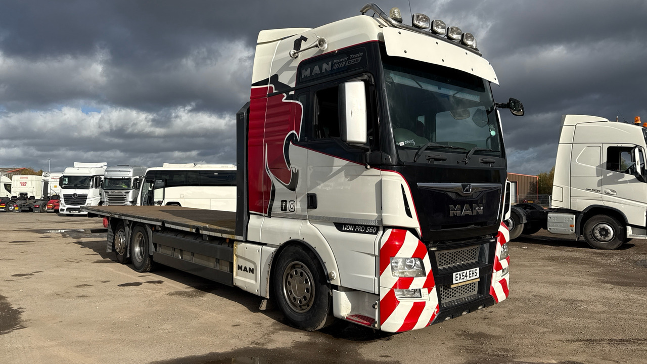 MAN TGX 26.560 - Camión caja abierta: foto 1 MAN TGX 26.560 - Camión caja abierta: foto 1